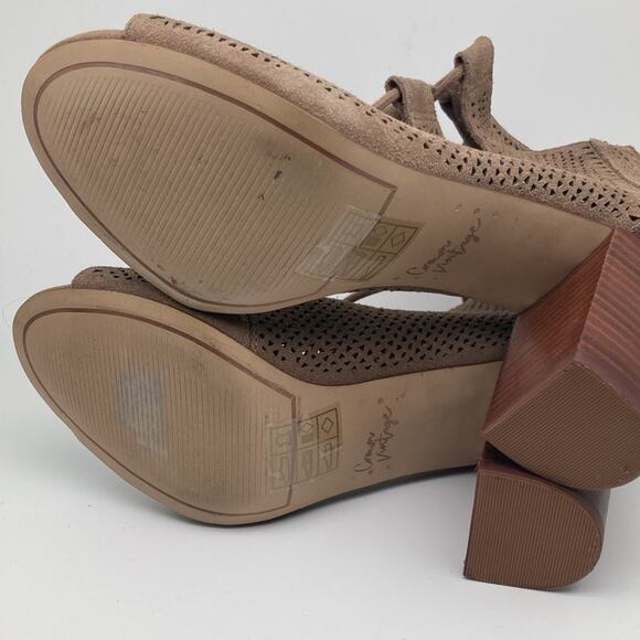 Crown Vintage Women's Faux Suede Laser Cut Peep Toe Lace Up Heel Size 7.5 - Picture 12 of 16